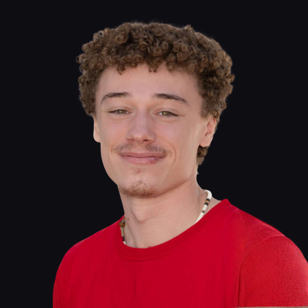 Ethan Lariviere